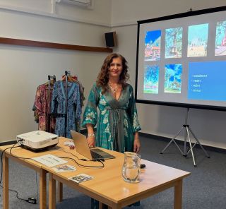 💫Včera jsem měla možnost přednášet ve Vratimově na téma „Jak žena cestuje sama do Indie“. 🇮🇳✨ 💫Sdílet svůj příběh, zážitky...